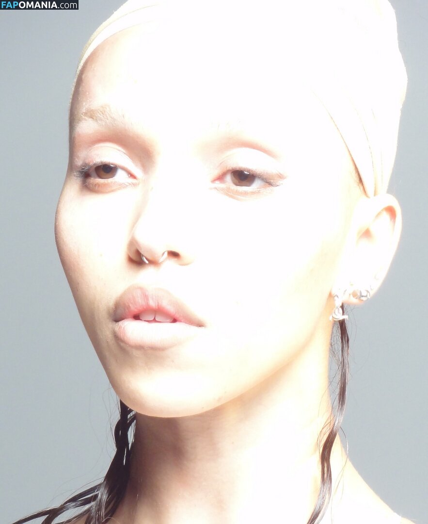 FKA Twigs / FKAtwigs Nago OnlyFans  Przeciekłe zdjęcie #4