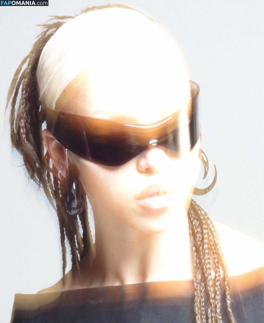 FKA Twigs / FKAtwigs Nago OnlyFans  Przeciekłe zdjęcie #7