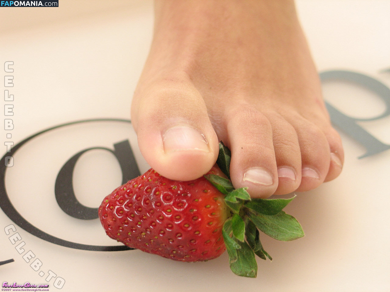 Footlovegirls Nago OnlyFans  Przeciekłe zdjęcie #28