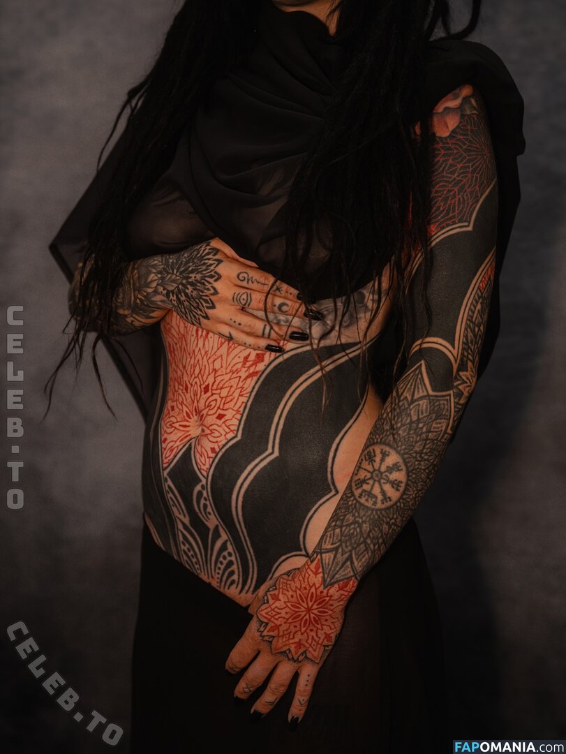 _Fox.Fire_ Nago OnlyFans  Przeciekłe zdjęcie #1
