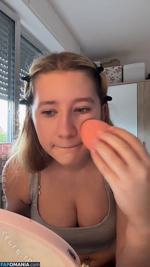 franziihtz / franziiiiihtz Nago OnlyFans  Przeciekłe zdjęcie #2
