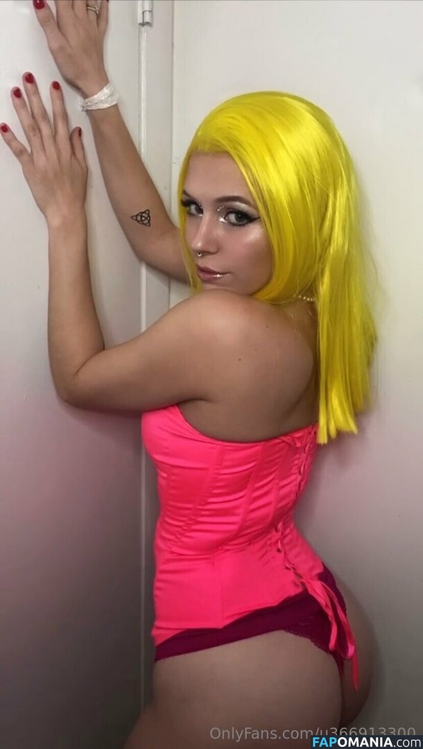 Frenchfriar / Frenchfriarcosplay / Madison Friar / french_friarcosplays / u366913300 Nago OnlyFans  Przeciekłe zdjęcie #1