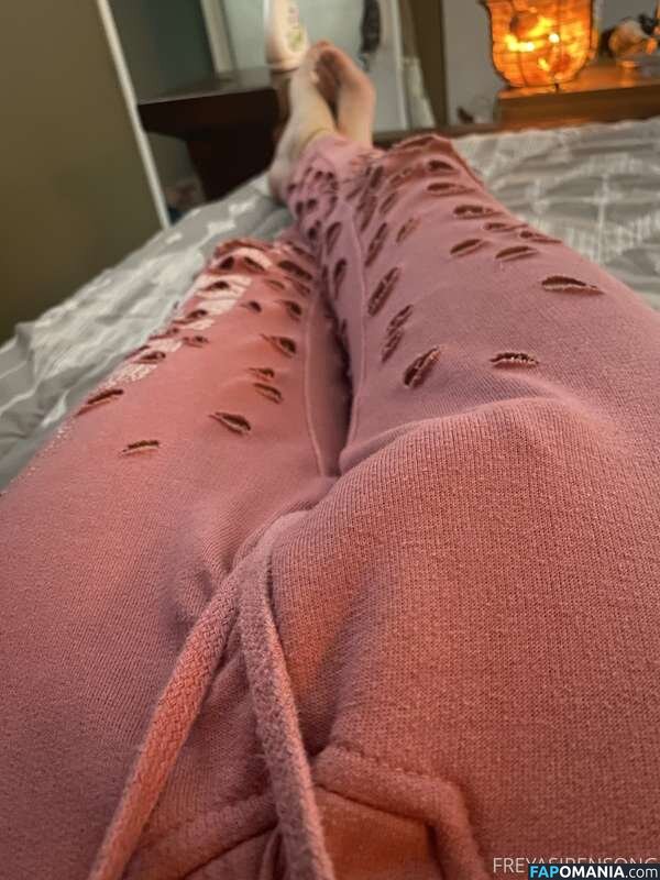 freyasirensong Nago OnlyFans  Przeciekłe zdjęcie #9