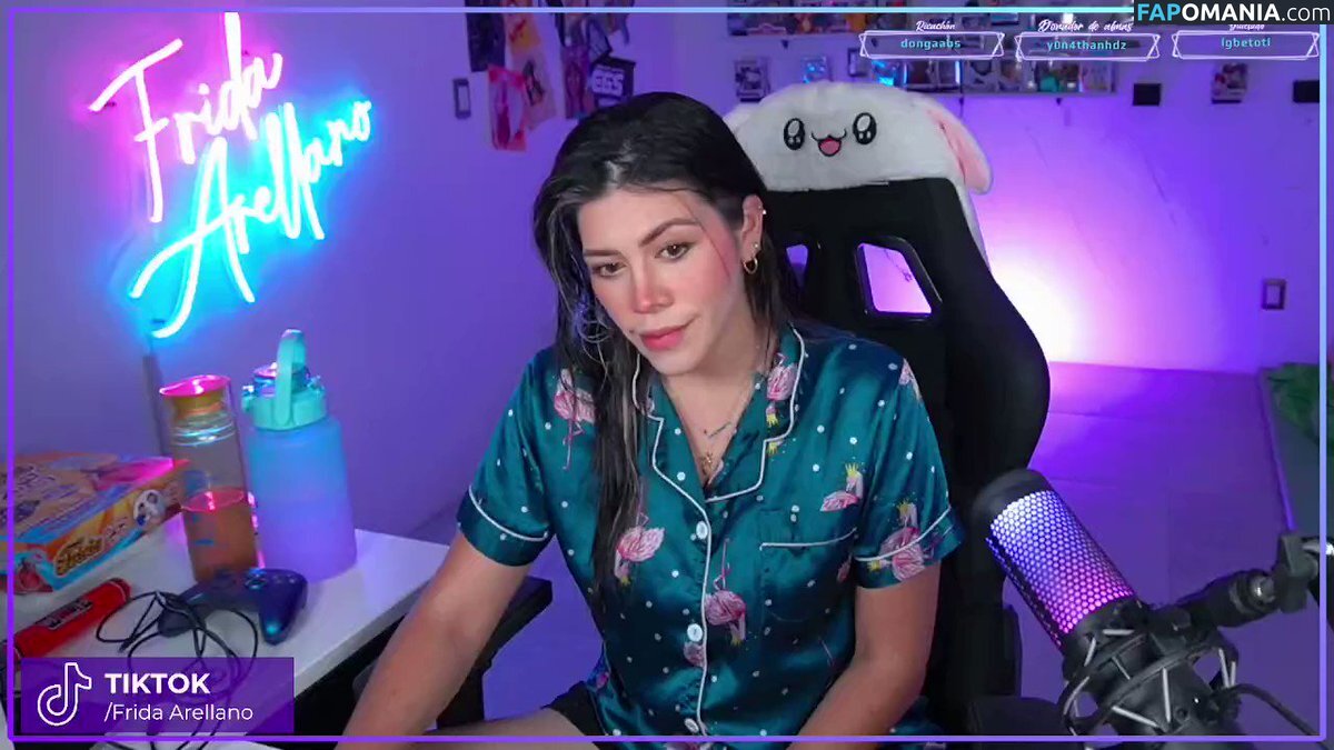 Frida Arellano Nago OnlyFans  Przeciekłe zdjęcie #6