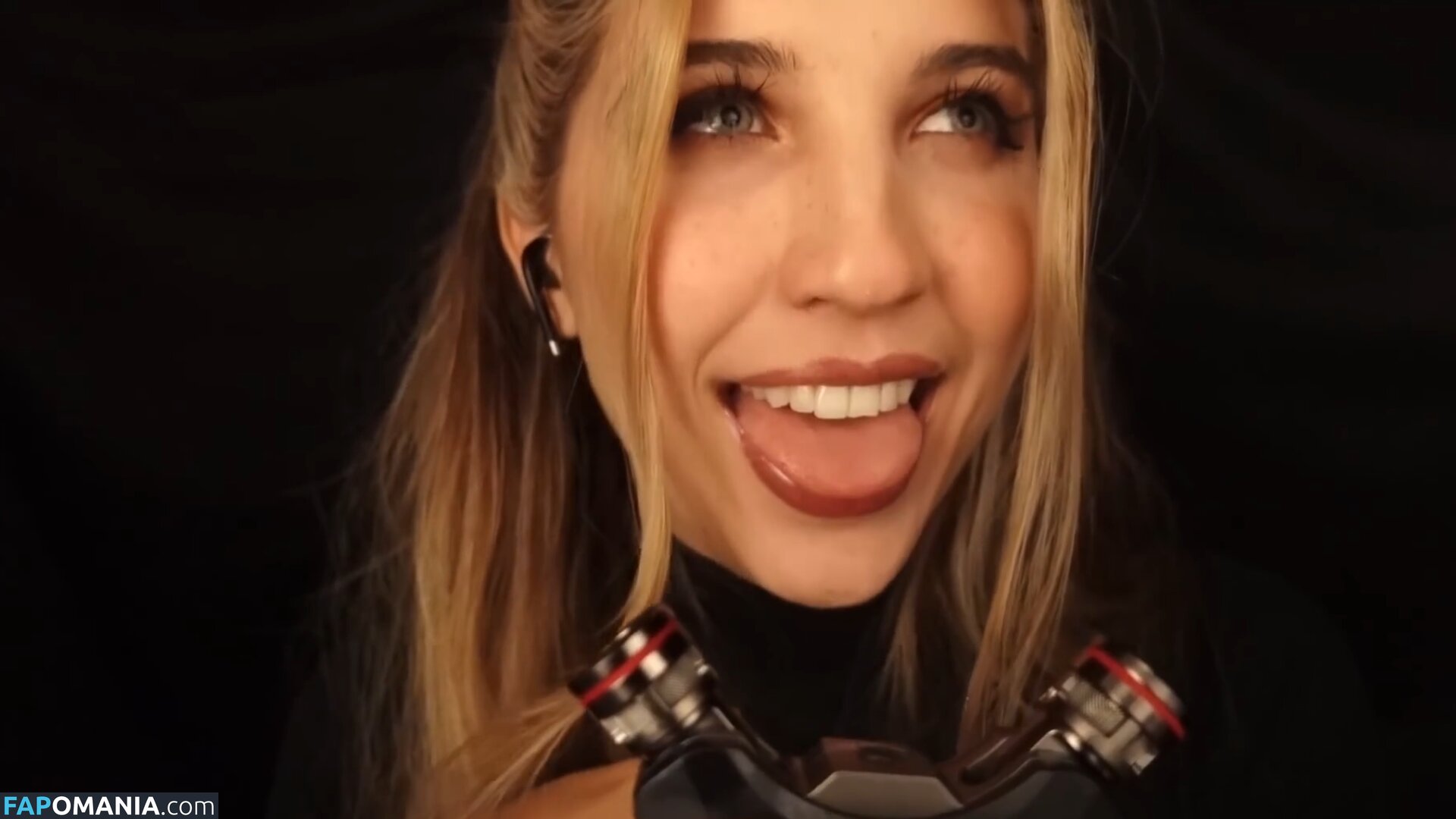 FrivolousFox ASMR / FrivviFox / frivvay Nago OnlyFans  Przeciekłe zdjęcie #4