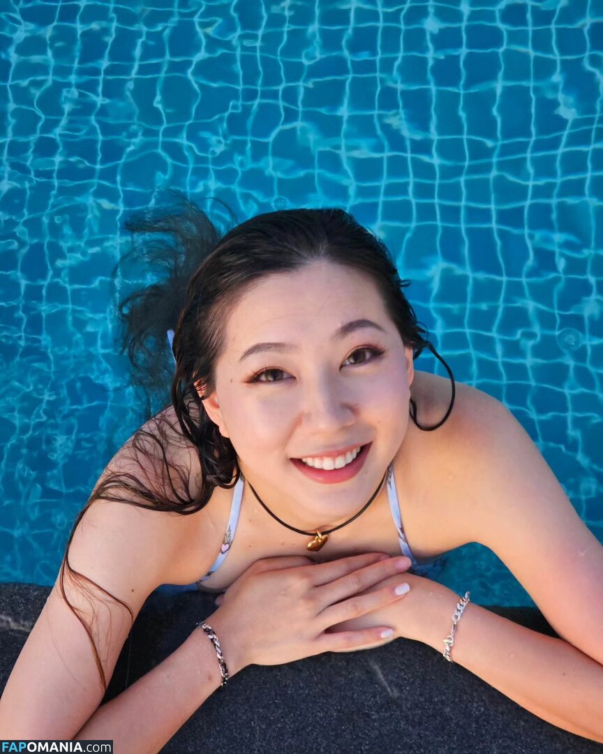 Fuslie / Leslie Nago OnlyFans  Przeciekłe zdjęcie #16