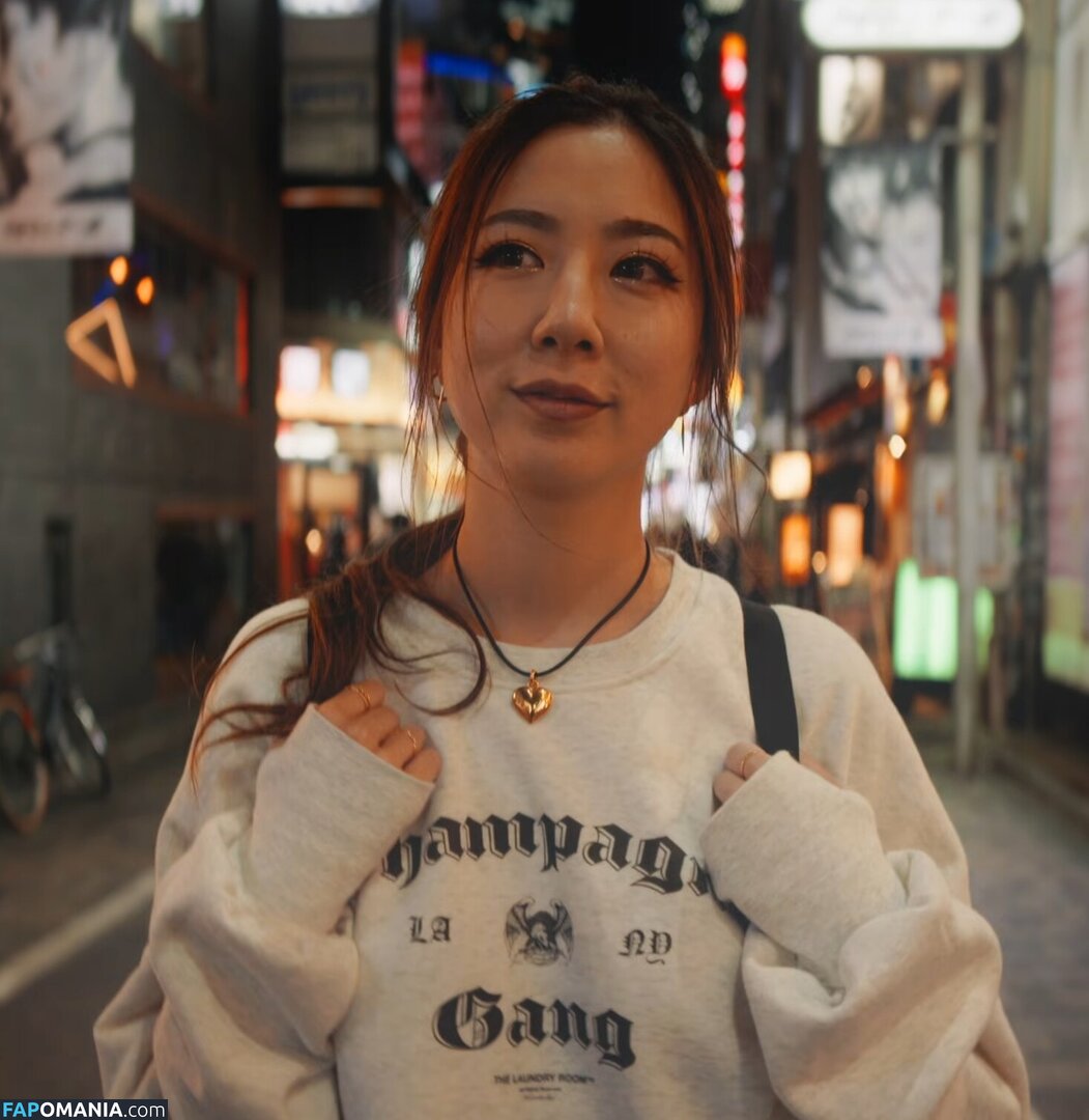 Fuslie / Leslie Nago OnlyFans  Przeciekłe zdjęcie #784