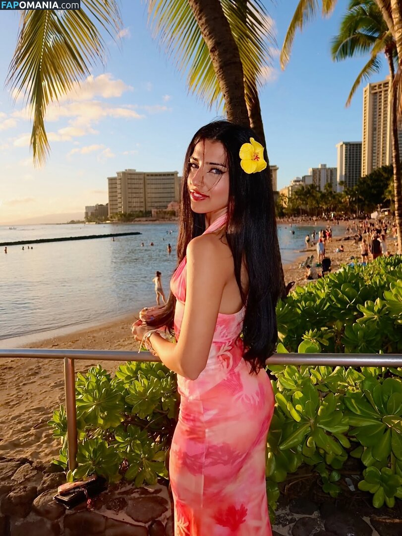 Gal Akbari / gal.qal / officialonlygal Nago OnlyFans  Przeciekłe zdjęcie #2