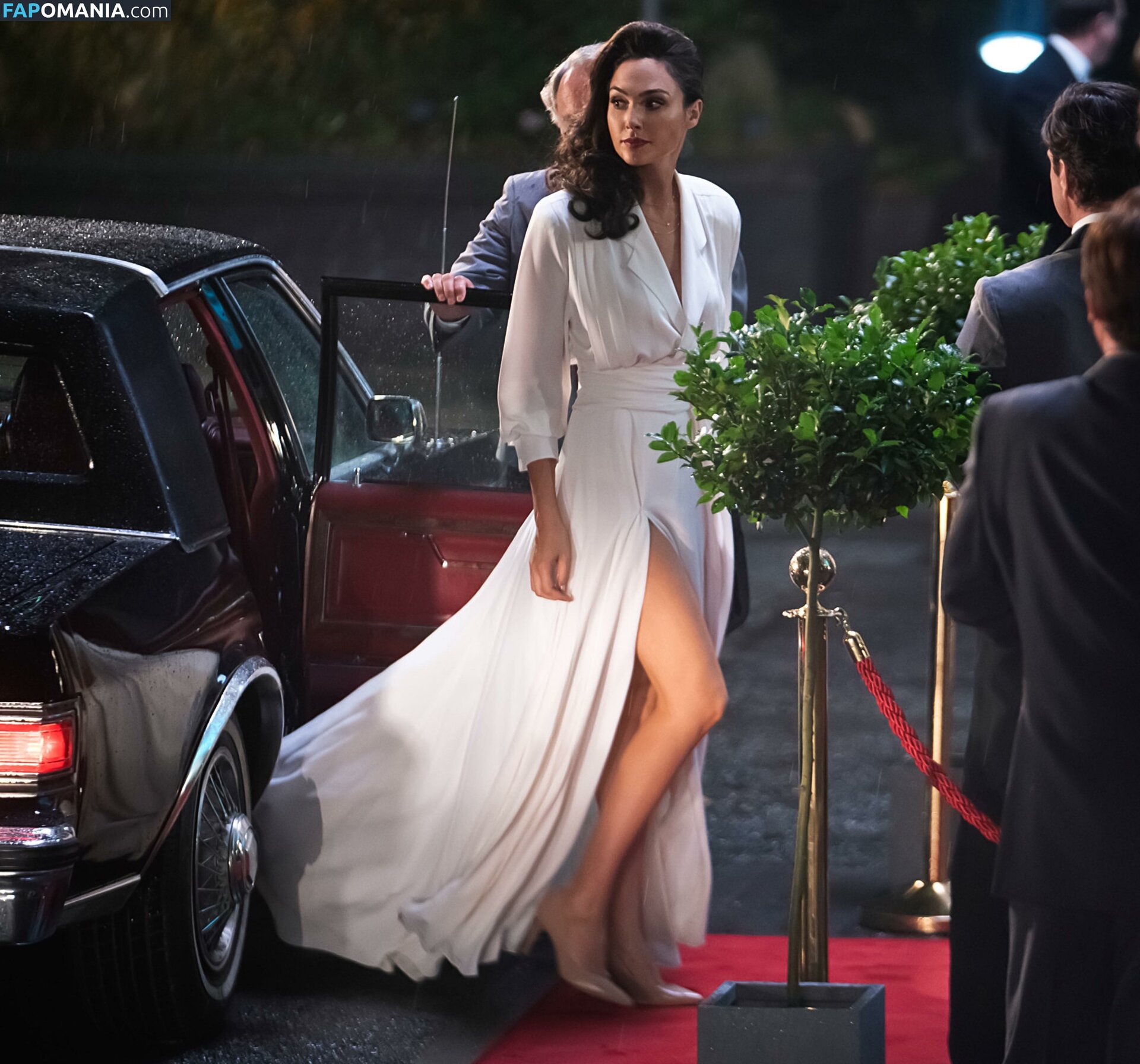 Gal Gadot / gal_gadot / https: / inked_hriss Nago OnlyFans  Przeciekłe zdjęcie #180