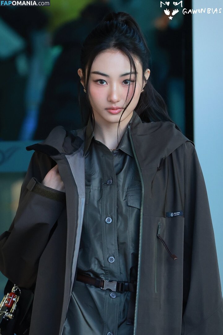 Gawon / Lee Ga-won / MEOVV_GAWON / gawon_moevv / https: / 이가원 MEOVV Nago OnlyFans  Przeciekłe zdjęcie #12