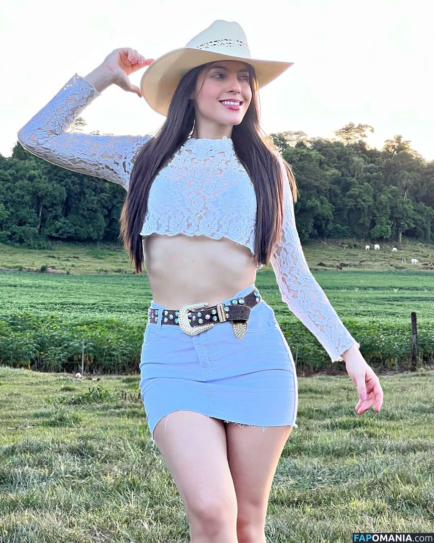 Geandra Bazzanella / geandrabazzanella Nago OnlyFans  Przeciekłe zdjęcie #1