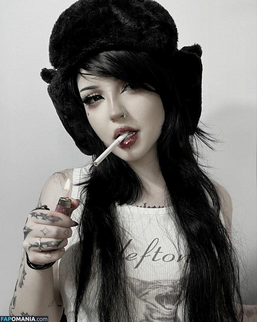 darkinblood_ / ghostbabss / surrentdeard Nago OnlyFans  Przeciekłe zdjęcie #17