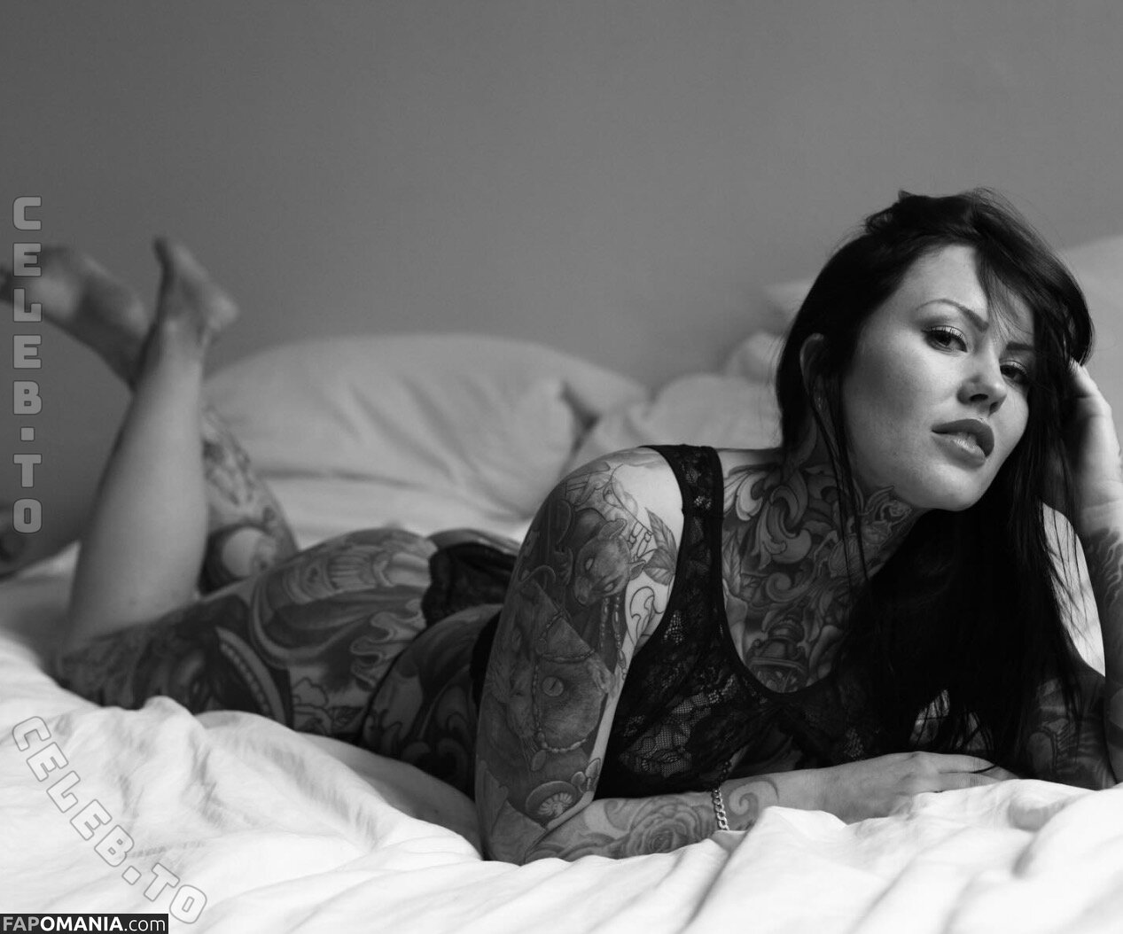 Gina Ray / gina_g.raaay Nago OnlyFans  Przeciekłe zdjęcie #3