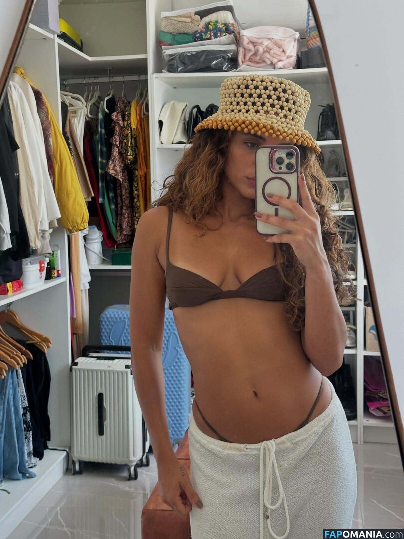 Giovana Cordeiro / cordeirogi Nago OnlyFans  Przeciekłe zdjęcie #2