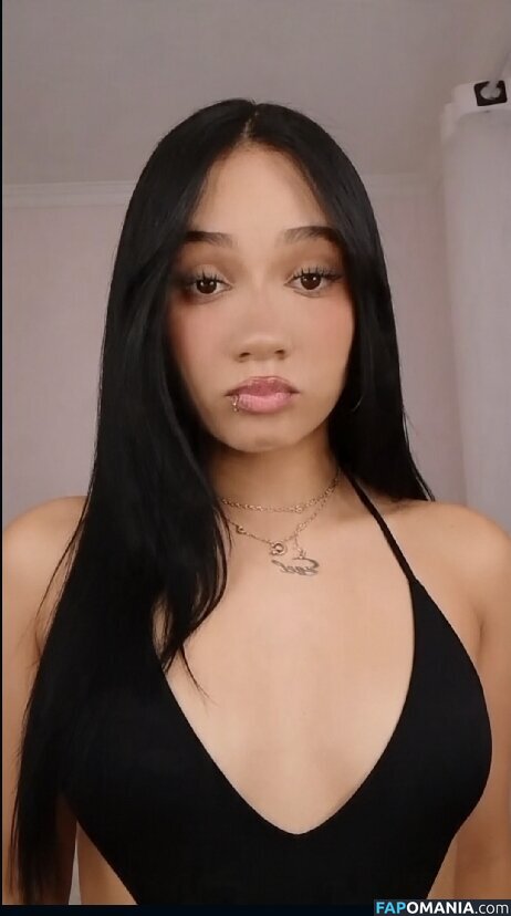 Giovanna Monção Nago OnlyFans  Przeciekłe zdjęcie #2
