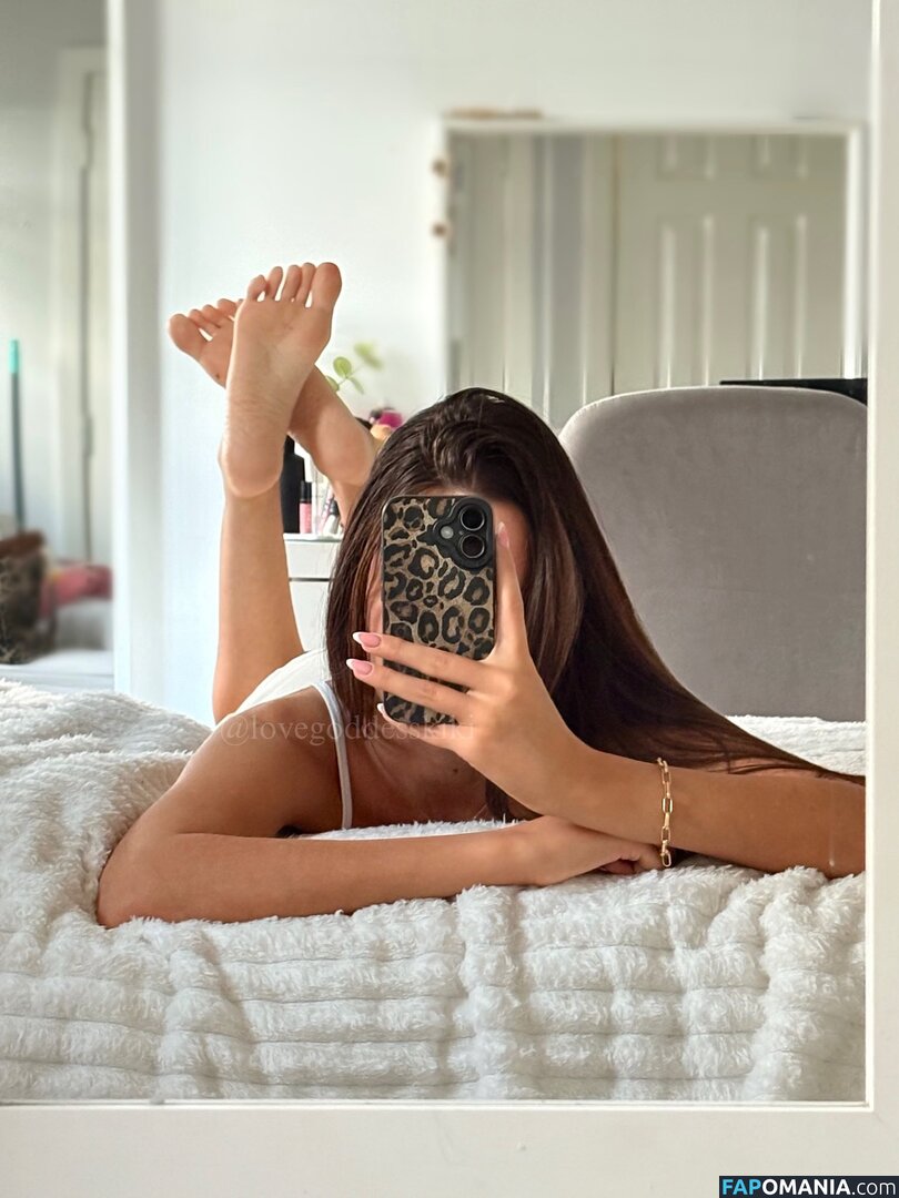 Goddess Kiki / lovegoddesskiki Nago OnlyFans  Przeciekłe zdjęcie #10