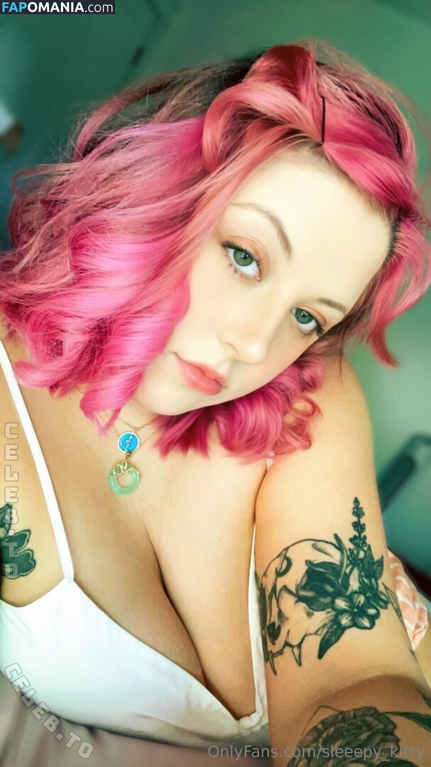 Goddess_sleepy / goddesssleepyy / https: / sleepyqtcat Nago OnlyFans  Przeciekłe zdjęcie #2