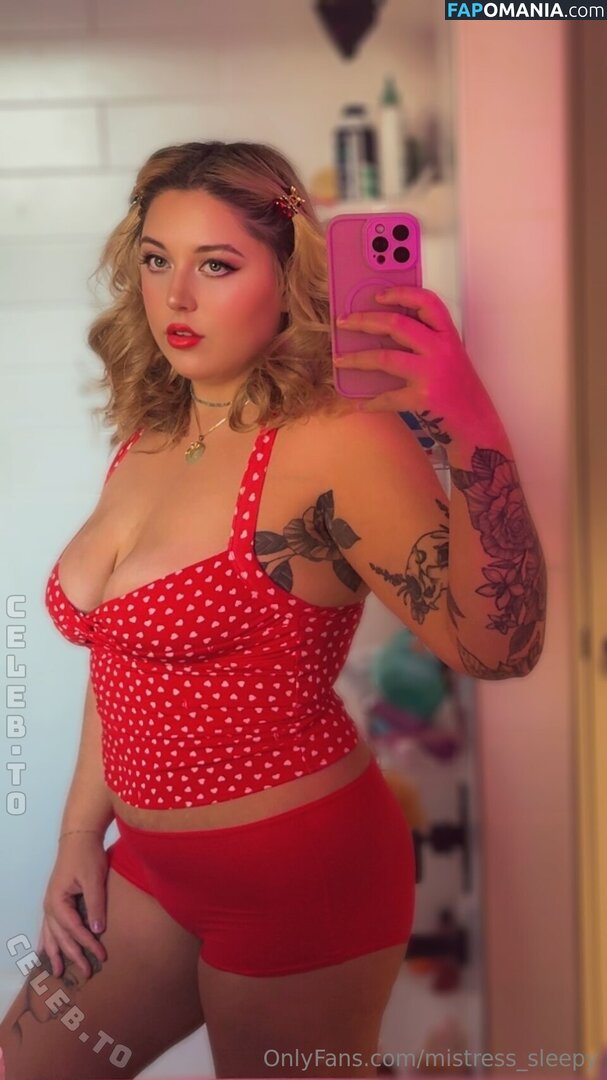 Goddess_sleepy / goddesssleepyy / https: / sleepyqtcat Nago OnlyFans  Przeciekłe zdjęcie #3