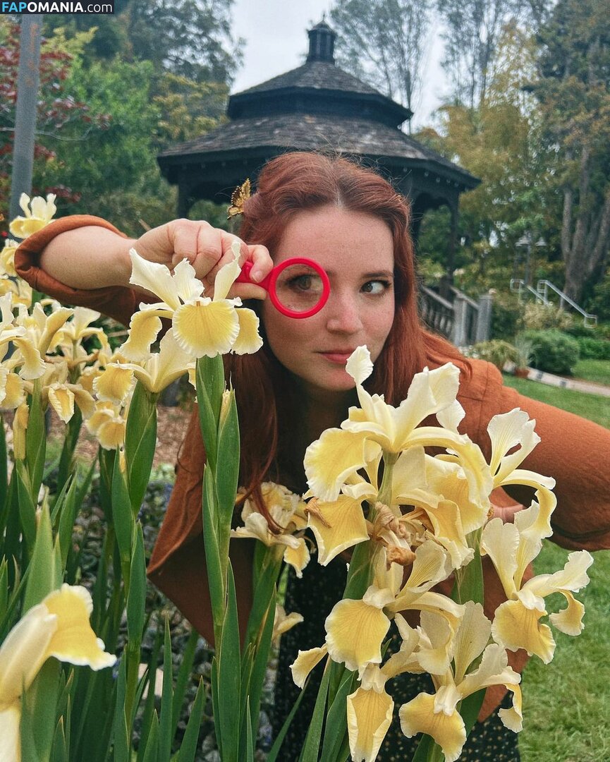 Erin Timony / Fresh Blush ASMR / Goodnight Moon / fresh.blush / goodnightmoonasmr Nago OnlyFans  Przeciekłe zdjęcie #3