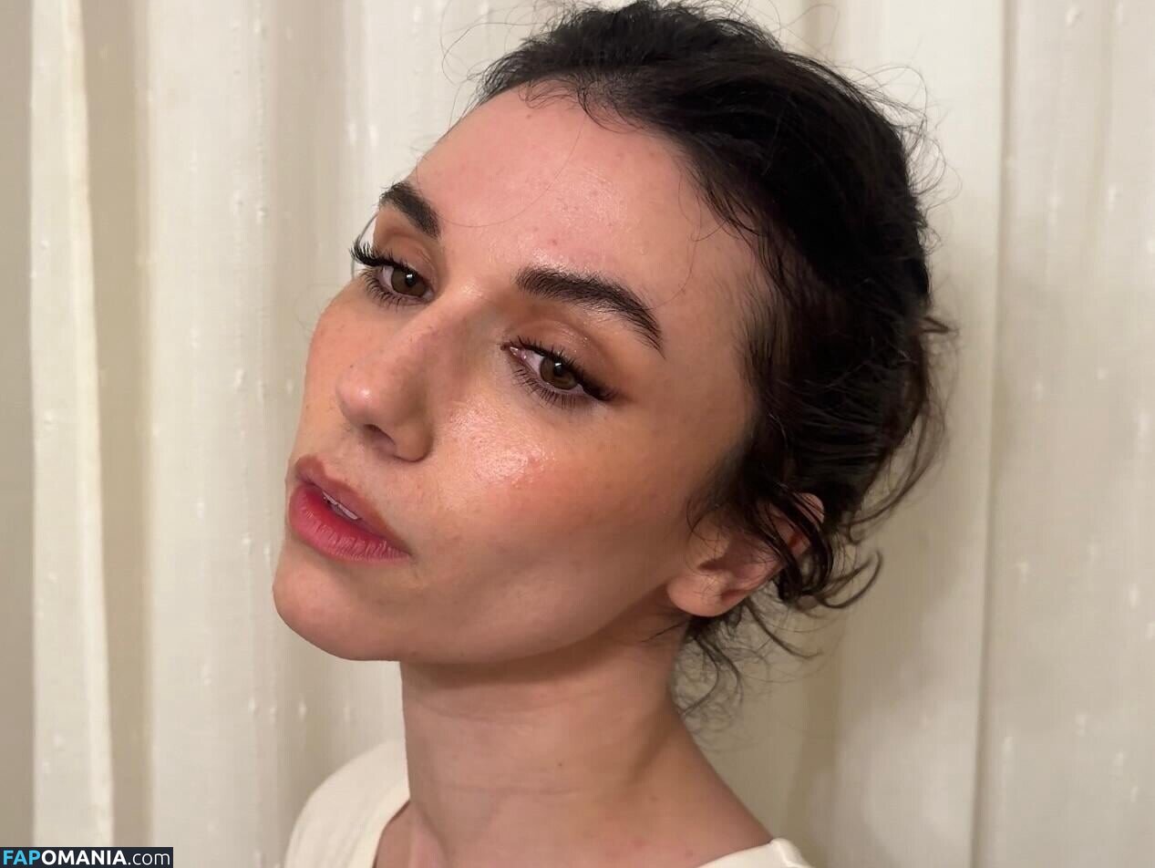 Fulton / Grace Caroline Currey / smoregrace Nago OnlyFans  Przeciekłe zdjęcie #260
