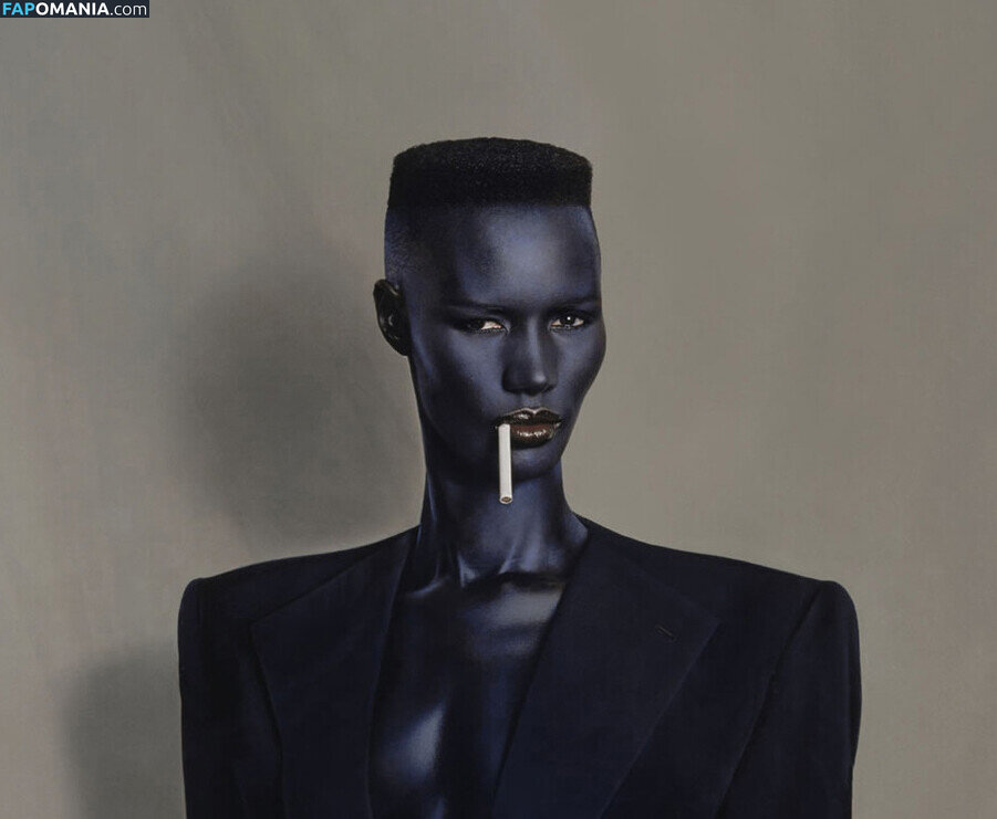 Grace Jones / gracejonesofficial / https: Nago OnlyFans  Przeciekłe zdjęcie #1