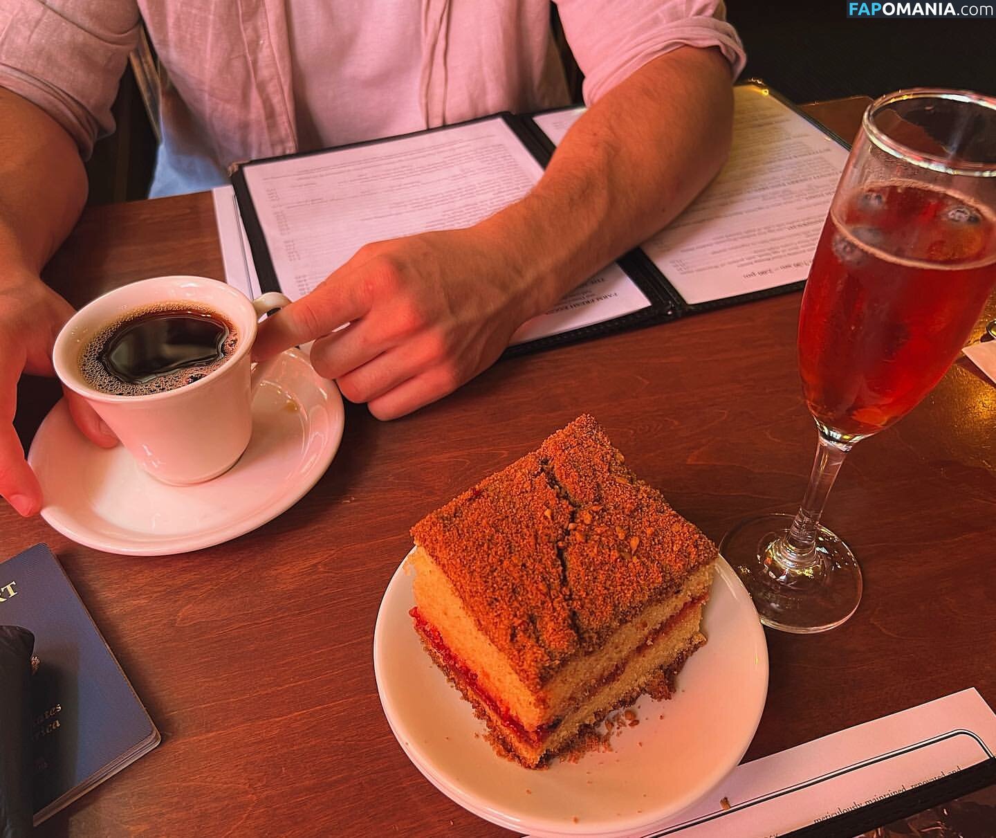 Grace / darlingrl / darlingrll / grace_t / piscesxcherry Nago OnlyFans  Przeciekłe zdjęcie #13