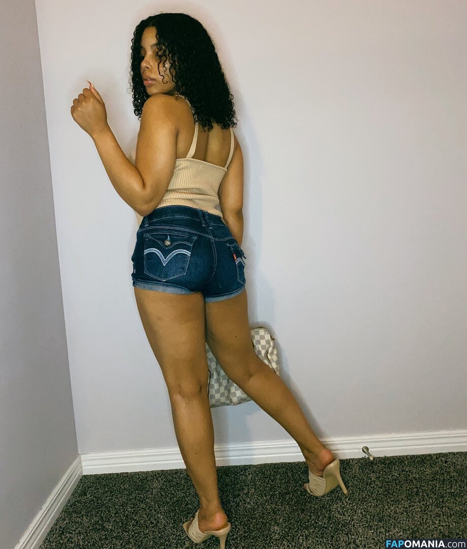 1guapunzel / Guapunzel / https: Nago OnlyFans  Przeciekłe zdjęcie #3