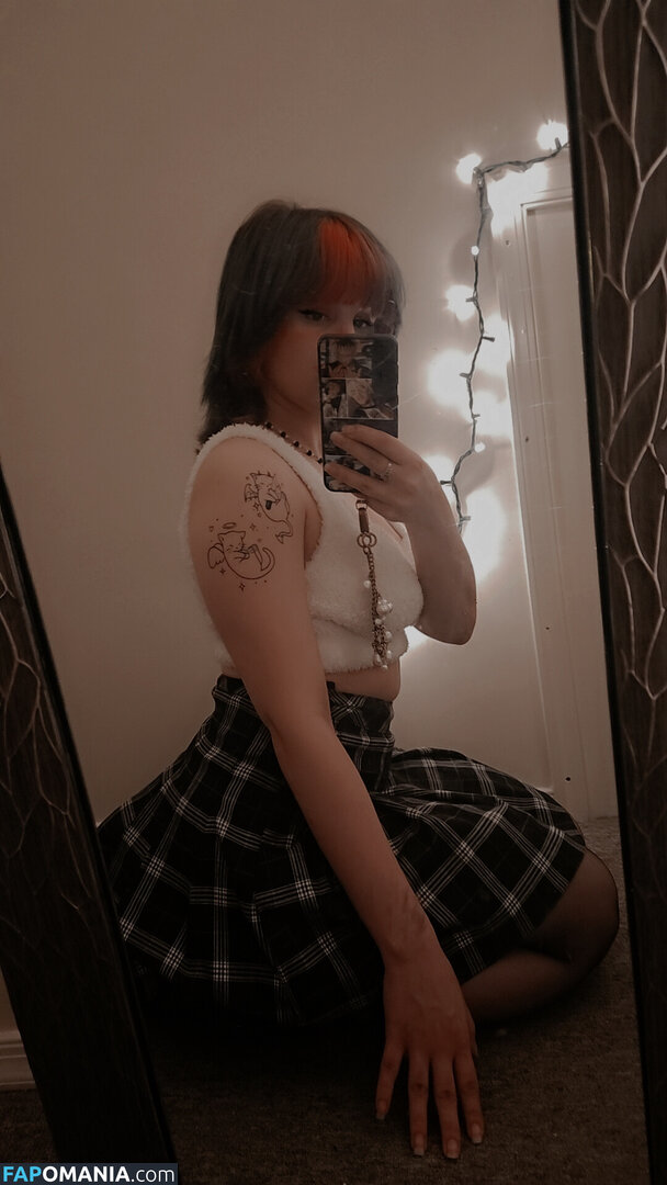 Guttzz / batg0re / cw / https: Nago OnlyFans  Przeciekłe zdjęcie #12