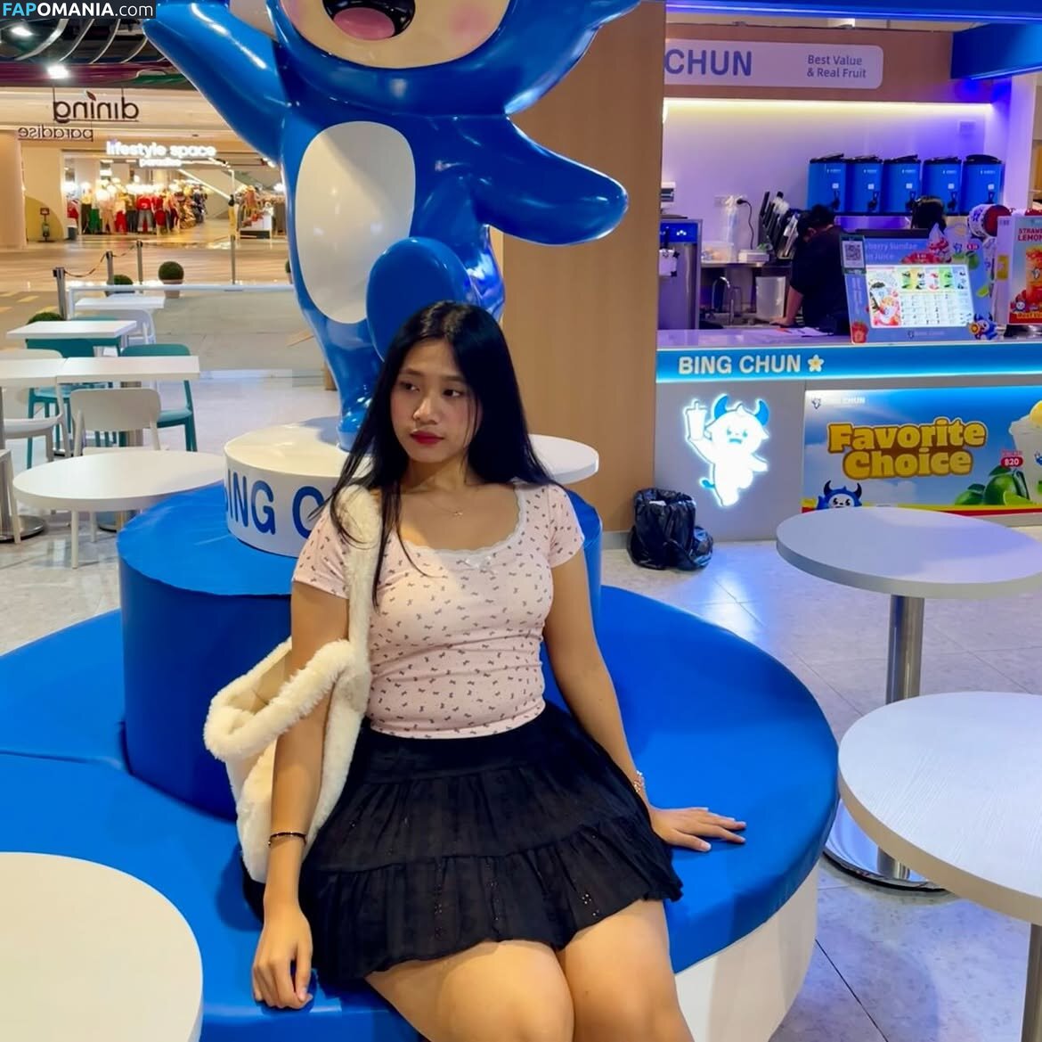 gyinnk_ Nago OnlyFans  Przeciekłe zdjęcie #2