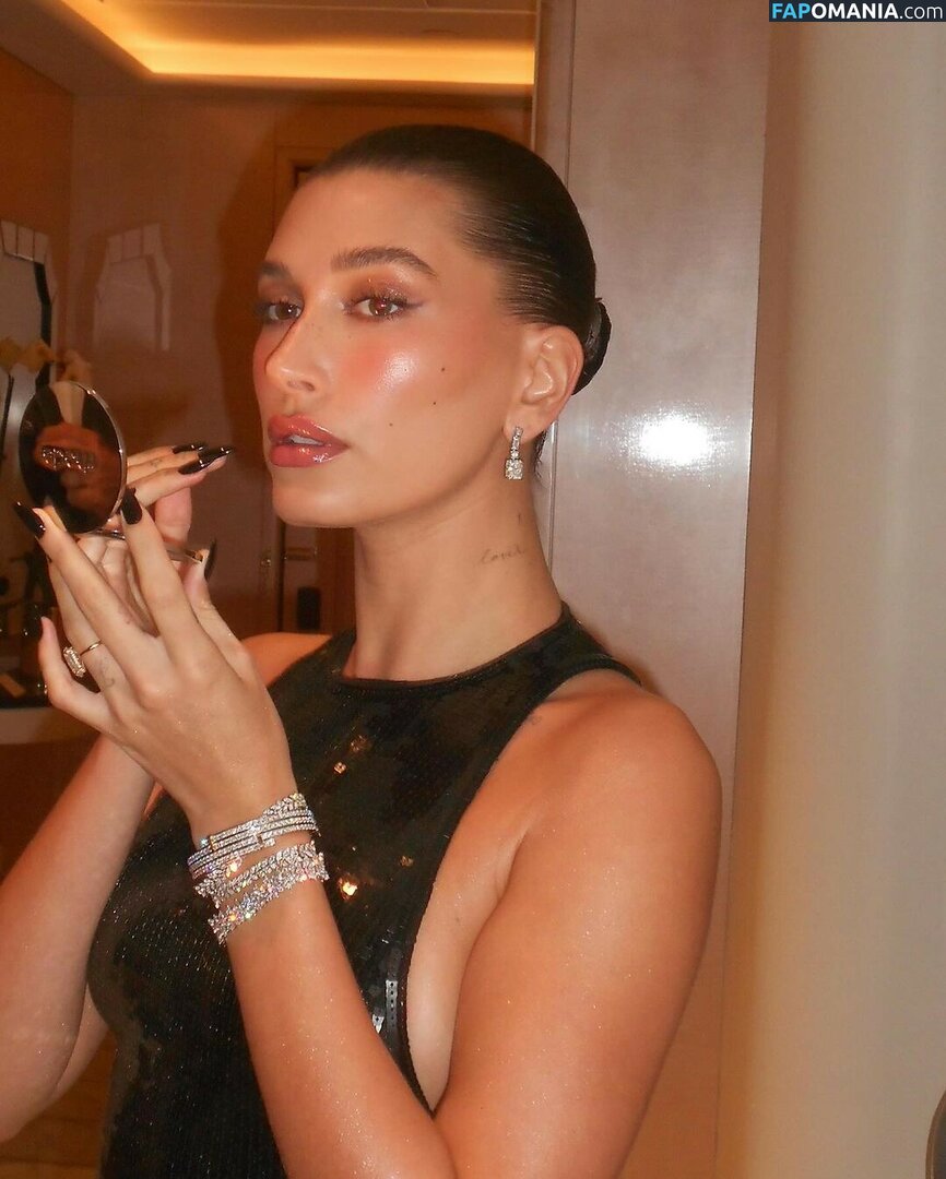 Hailey Baldwin Bieber / haileybieber Nago OnlyFans  Przeciekłe zdjęcie #287