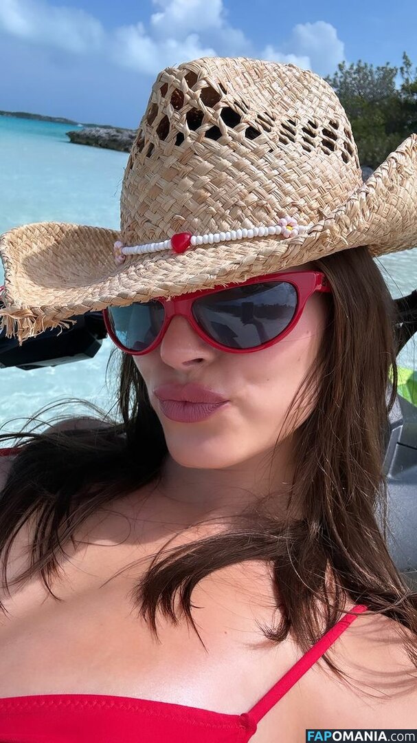 Hailey Baldwin Bieber / haileybieber Nago OnlyFans  Przeciekłe zdjęcie #420