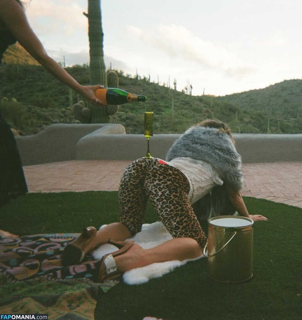 Haley Lu Richardson / haleyluhoo Nago OnlyFans  Przeciekłe zdjęcie #204