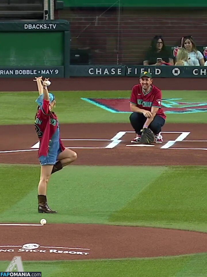 Haley Lu Richardson / haleyluhoo Nago OnlyFans  Przeciekłe zdjęcie #212