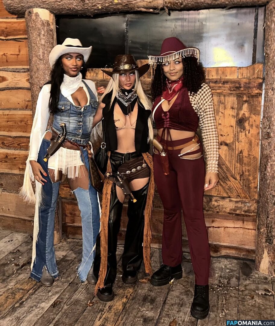 Halloween Sluts Nago OnlyFans  Przeciekłe zdjęcie #5