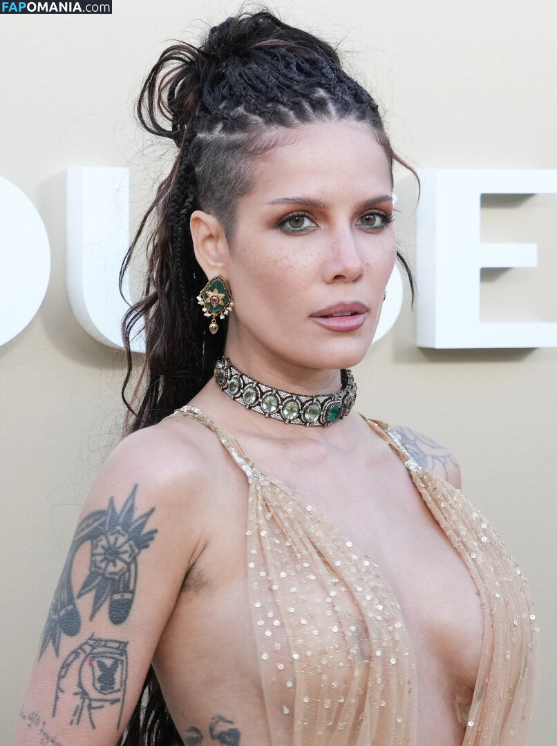 Halsey / https: / iamhalsey / yammahaaa Nago OnlyFans  Przeciekłe zdjęcie #15