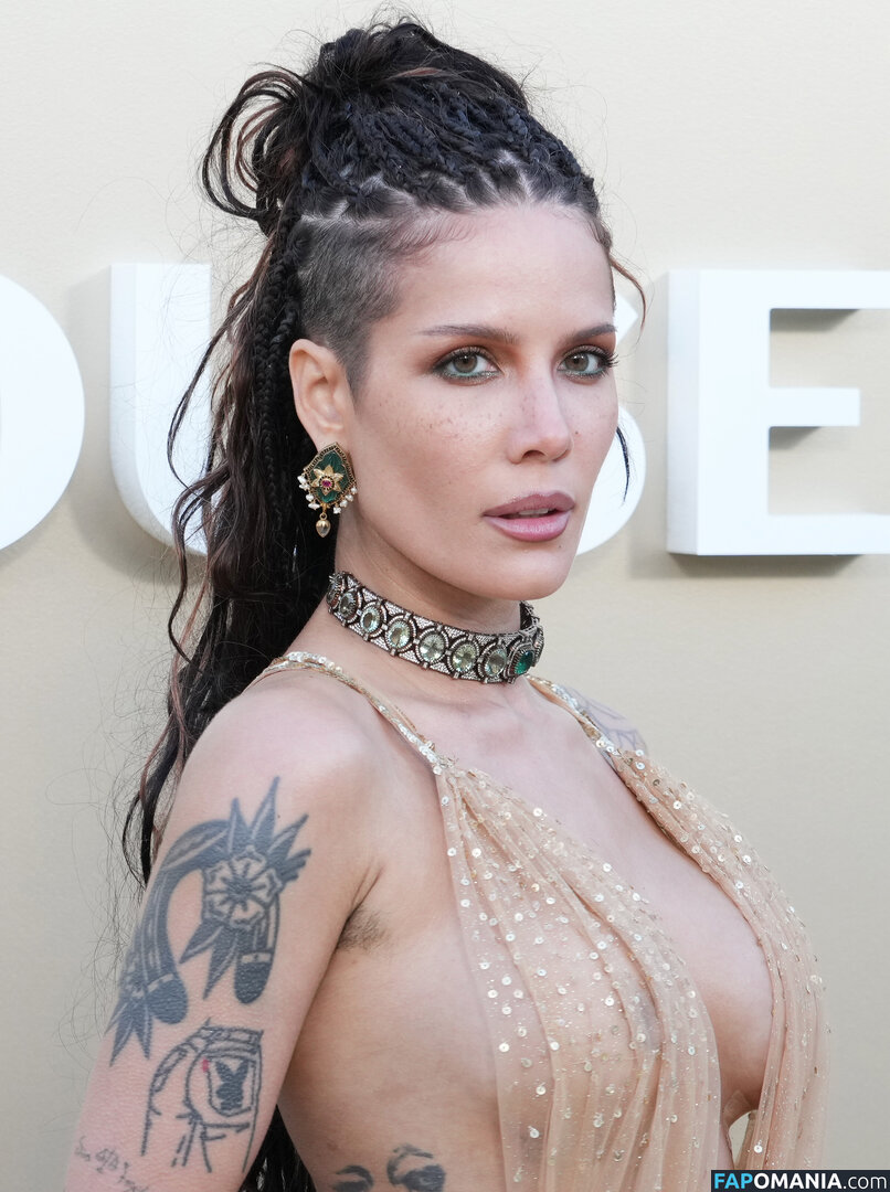Halsey / https: / iamhalsey / yammahaaa Nago OnlyFans  Przeciekłe zdjęcie #16