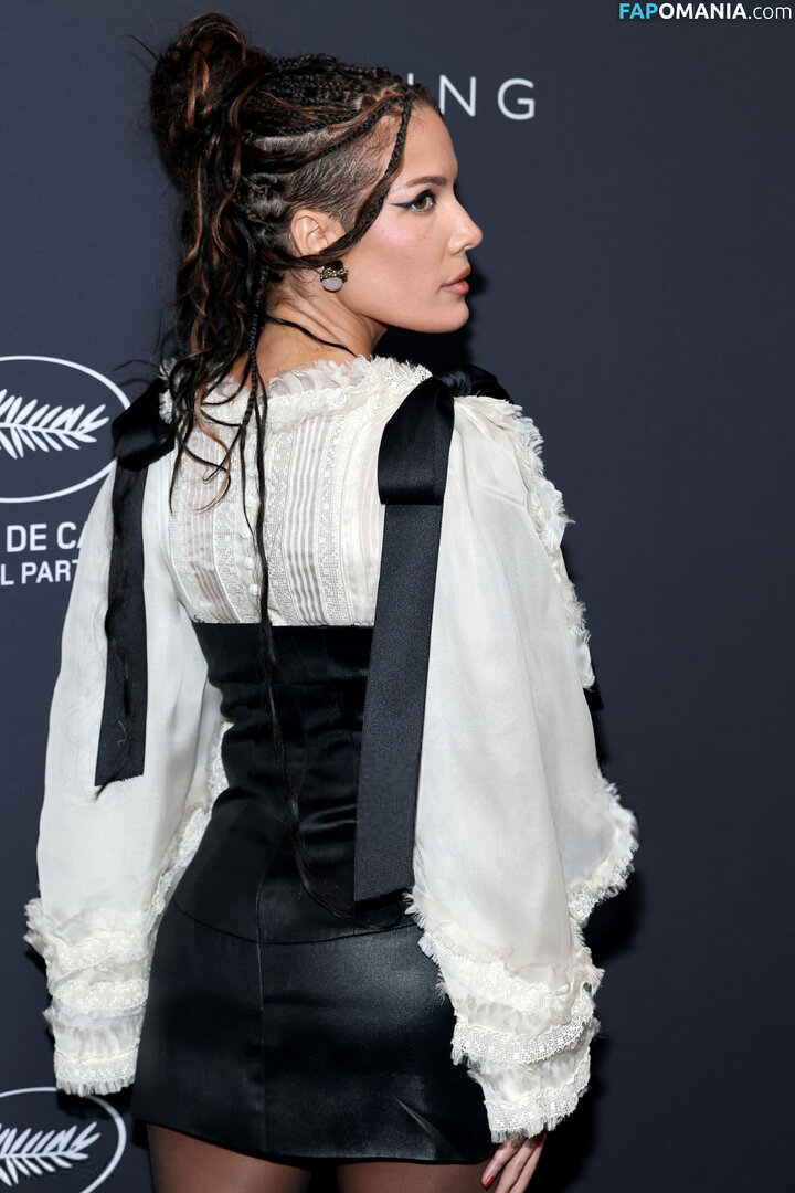 Halsey / https: / iamhalsey / yammahaaa Nago OnlyFans  Przeciekłe zdjęcie #29