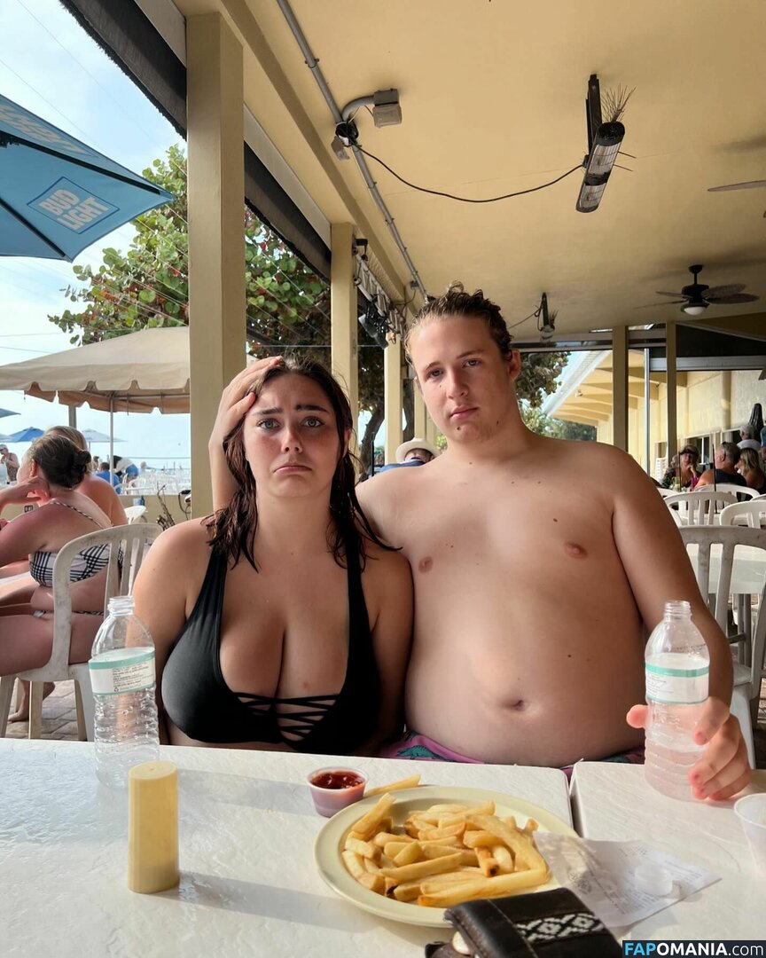 Harmonie / harmoniekrieger / rainetmae Nago OnlyFans  Przeciekłe zdjęcie #3