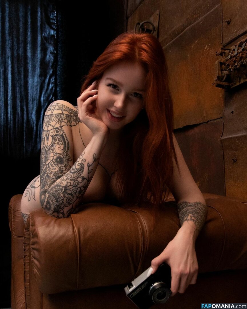 Hell Voron / Olga Voronina / hell_voron Nago OnlyFans  Przeciekłe zdjęcie #3