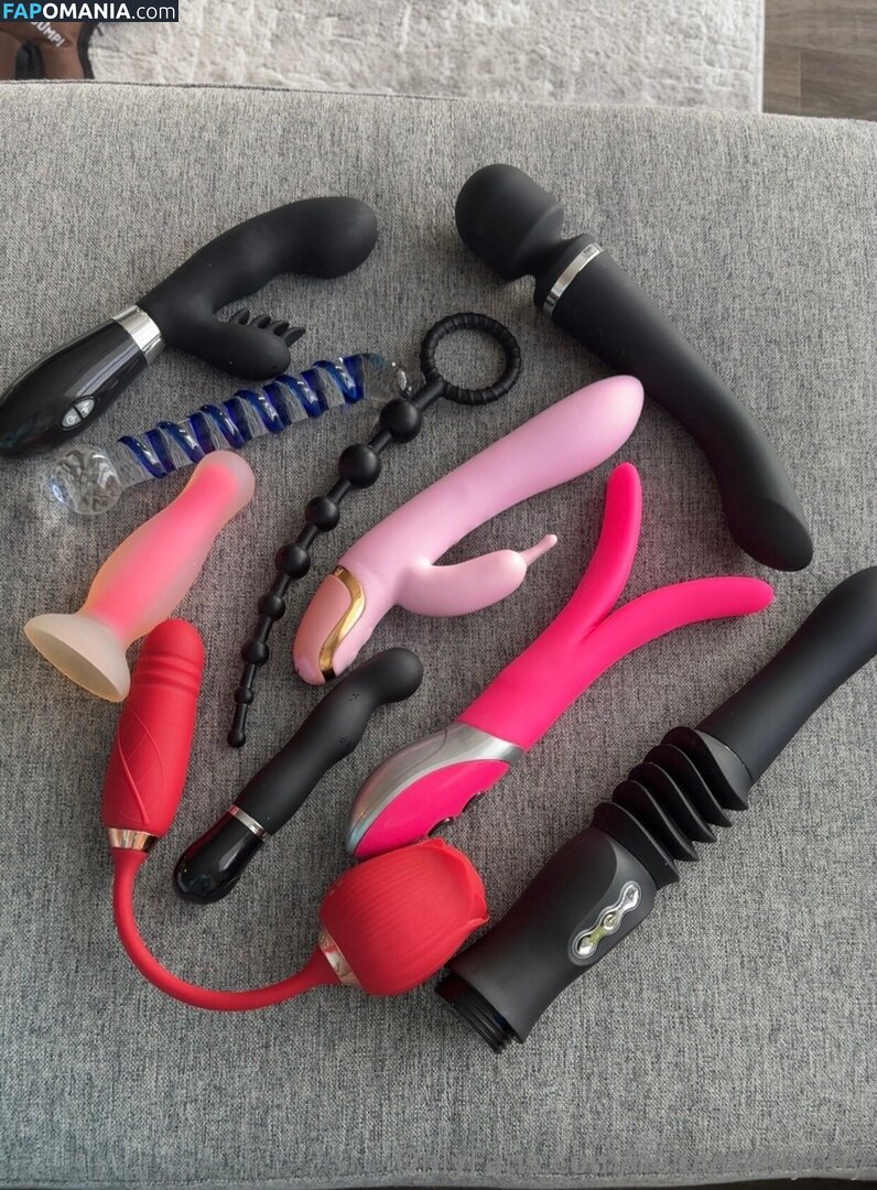 heluvmellybby / heluvmellyyy Nago OnlyFans  Przeciekłe zdjęcie #3