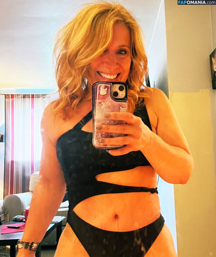 HockeyRenegade / https: Nago OnlyFans  Przeciekłe zdjęcie #3