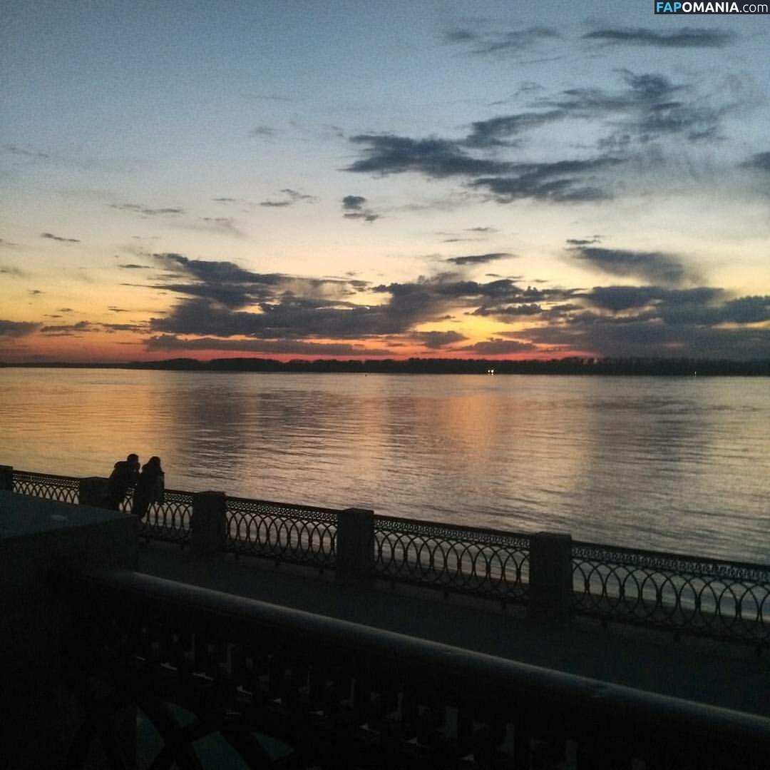 Holly Garner / Inna Khoruzh / InnaKhoruzh / Ivanna Ershova / RealHollyGarner / holly.garner Nago OnlyFans  Przeciekłe zdjęcie #132