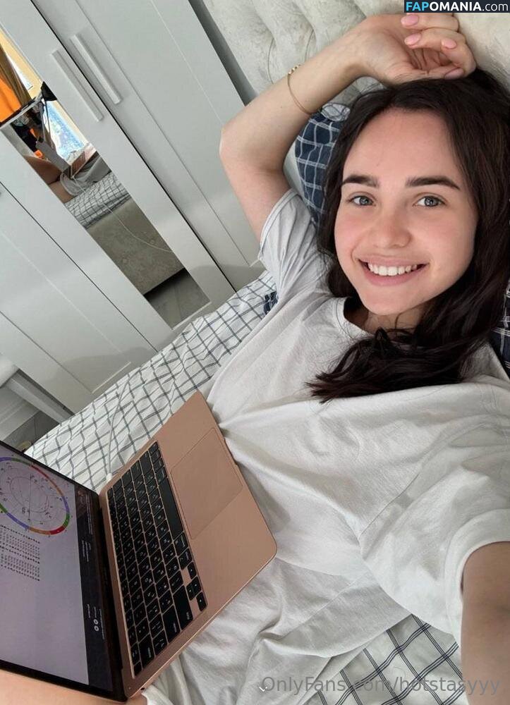 hotstasyyy / thatssotayyy Nago OnlyFans  Przeciekłe zdjęcie #3