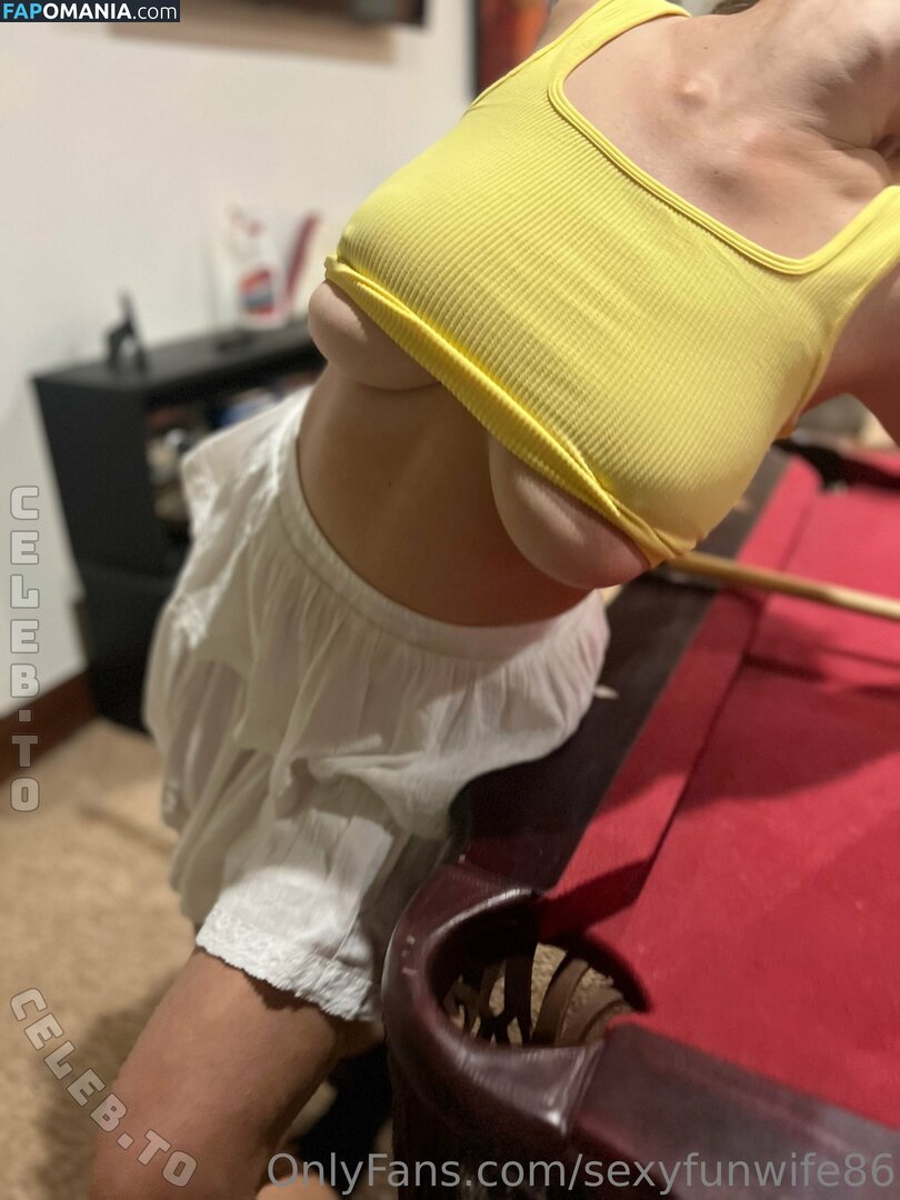 HotYogaWife / blondewife83 / https: Nago OnlyFans  Przeciekłe zdjęcie #1