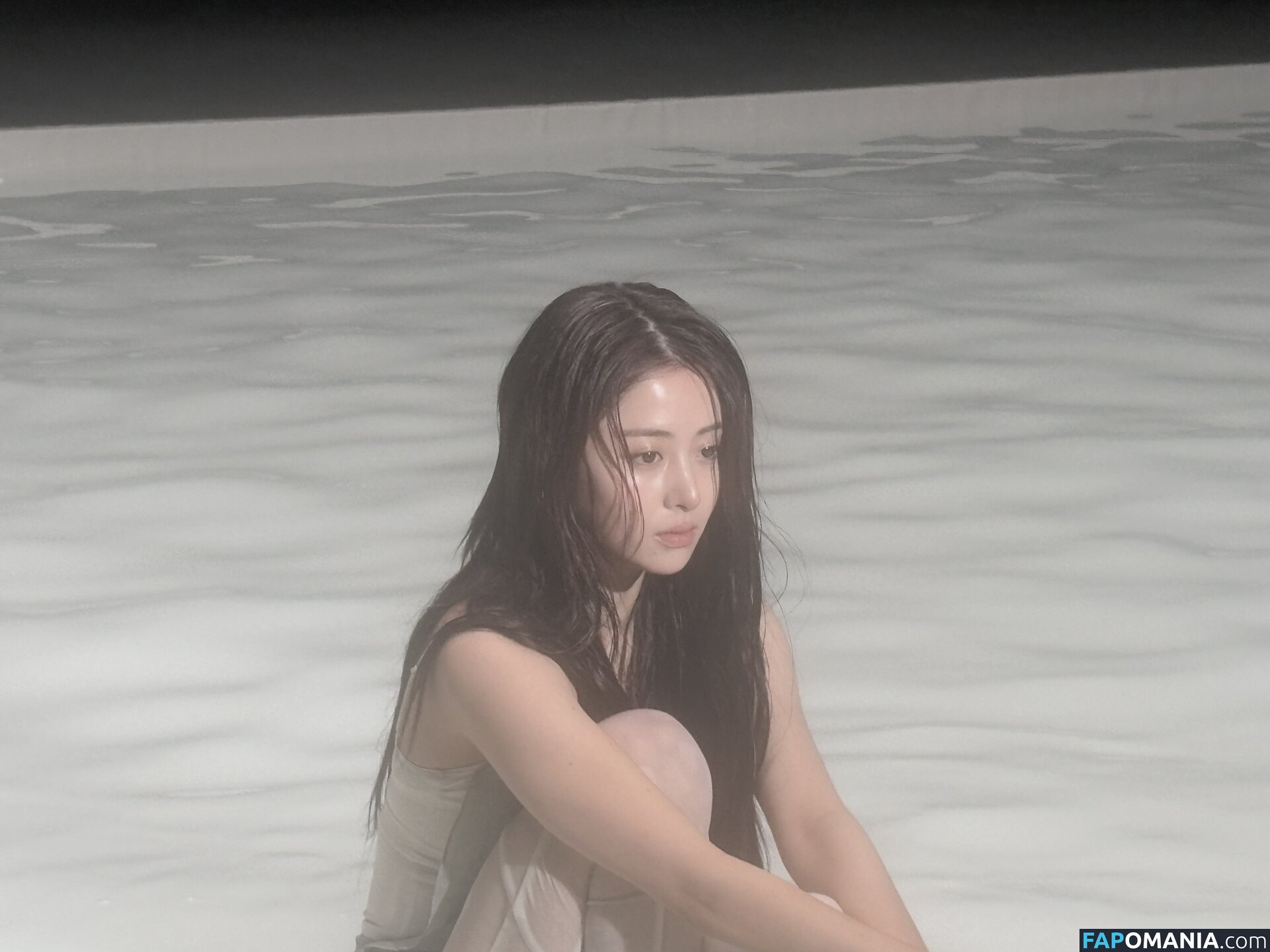 Huh Yunjin 허윤진 / LESSERAFIM / jenaissante Nago OnlyFans  Przeciekłe zdjęcie #5