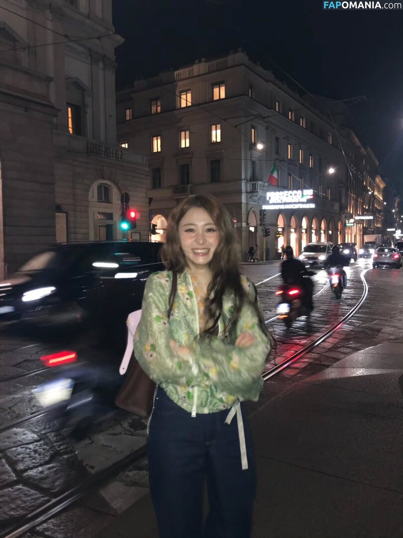 Huh Yunjin 허윤진 / LESSERAFIM / yunjin_lesserafims Nago OnlyFans  Przeciekłe zdjęcie #20