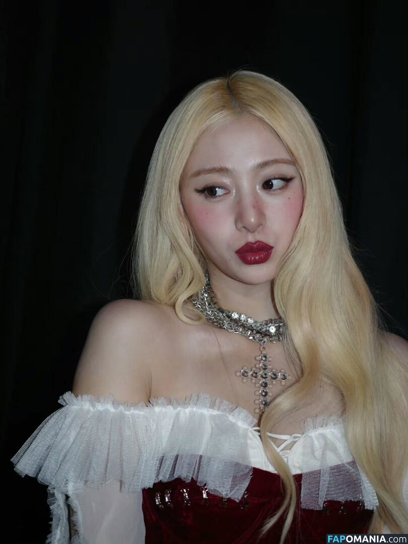 Huh Yunjin 허윤진 / LESSERAFIM / jenaissante Nago OnlyFans  Przeciekłe zdjęcie #56