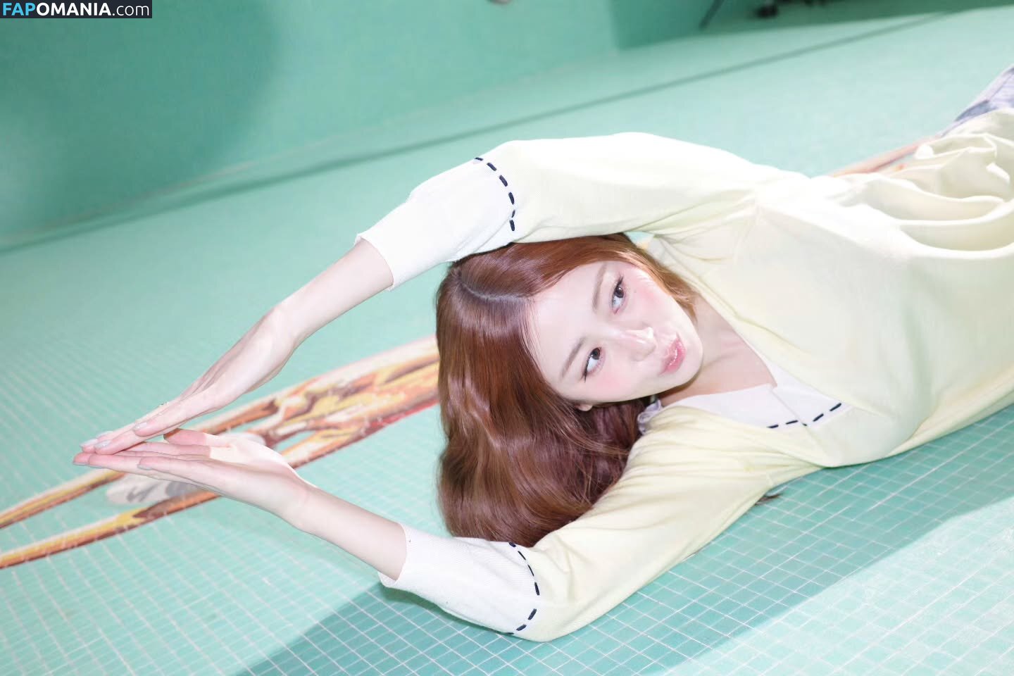 Huh Yunjin 허윤진 / LESSERAFIM / jenaissante Nago OnlyFans  Przeciekłe zdjęcie #98