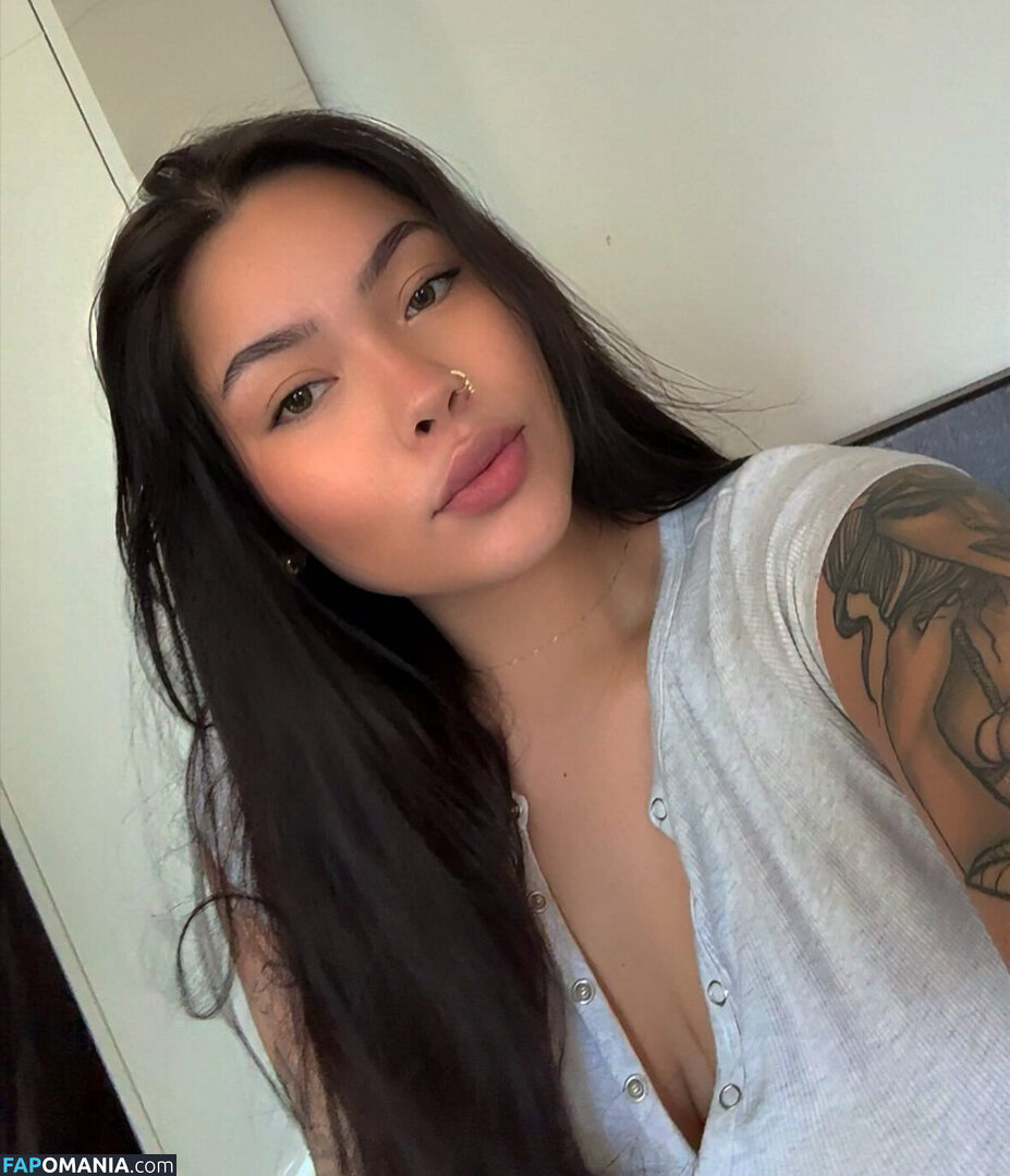 Hvvrmonyy / https: Nago OnlyFans  Przeciekłe zdjęcie #3