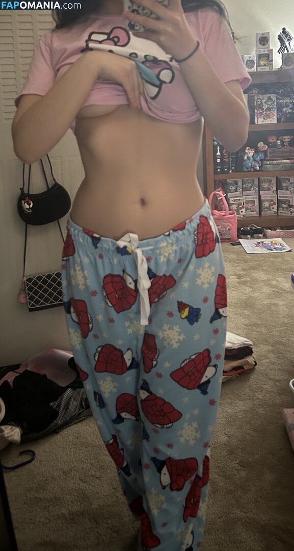 Hyacinth Nago OnlyFans  Przeciekłe zdjęcie #3